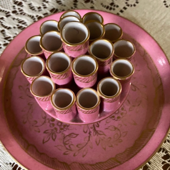 Vintage Cigarette Holder - Picture 2 of 9